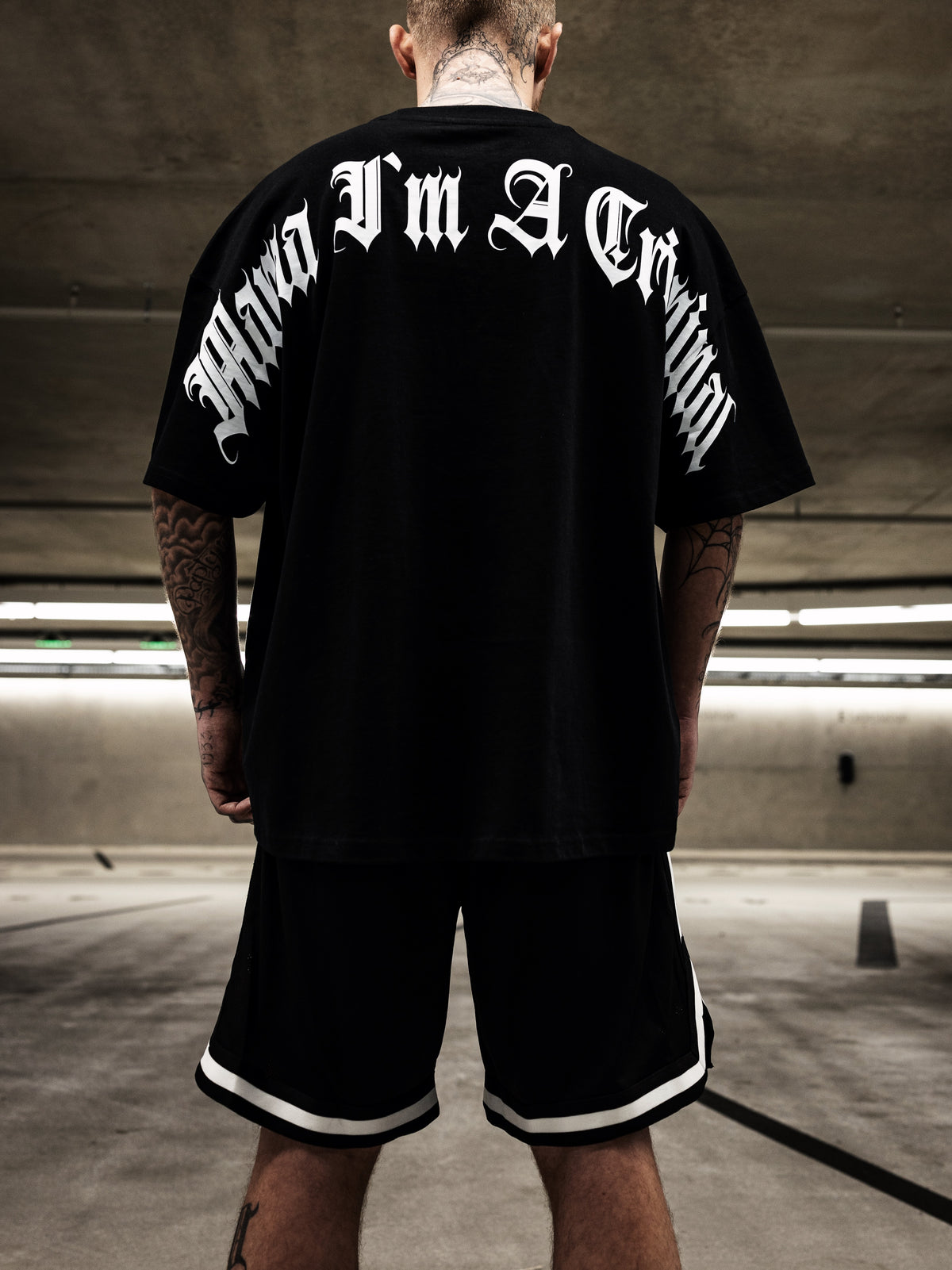 BNW CURVED MAMA I'M A CRIMINAL HEAVY OVERSIZED T-SHIRT MIT LEICHTER DROPSHOULDER | 240G/M2 | 100% BAUMWOLLE | BLK & WHITE